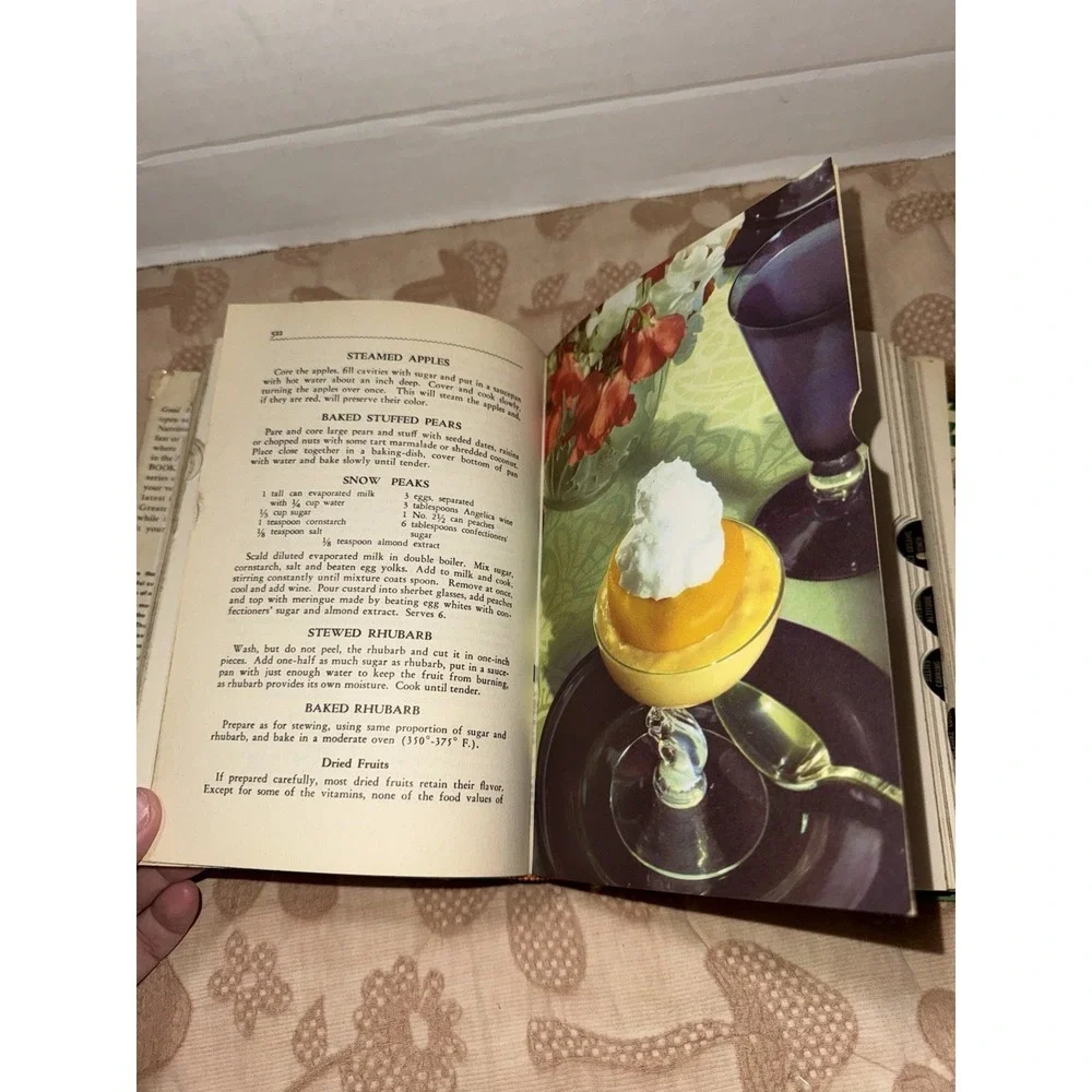 The American Woman's Cookbook by Ruth Berolzheimer (1972) FINE HC‎ w/JACKET